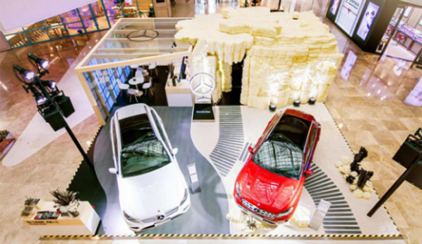 flash-mob-for-new-retail-mercedes-benz-me-cafe-ice-screen-make-it-attractive-in-national-42-city-1.jpg flash-mob-for-new-retail-mercedes-benz-me-cafe-ice-screen-make-it-attractive-in-national-42-city-1.jpg